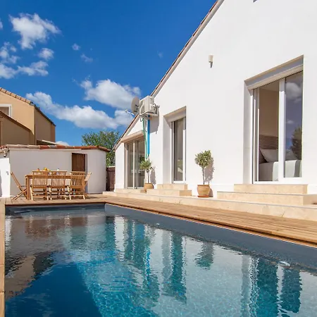 Frontignan, Bianca, Piscine Et Jardin Frontignan